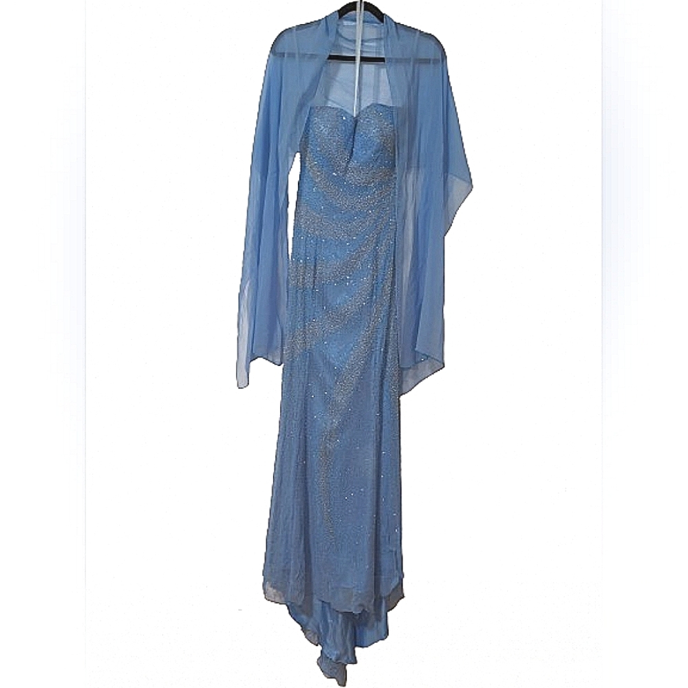 Vintage Gown Sparkling Intricate Beaded Blue and Silver Prom Dress Star burst